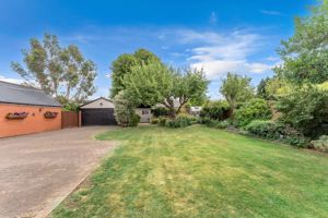 Photo 14- click for photo gallery